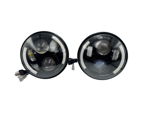 Світлодіодні фари передні OEM ваз 2103 2106 bmw E30 E34 5.75 дюймів місяць LED комплект 2 шт (LYN2106-5.75D)